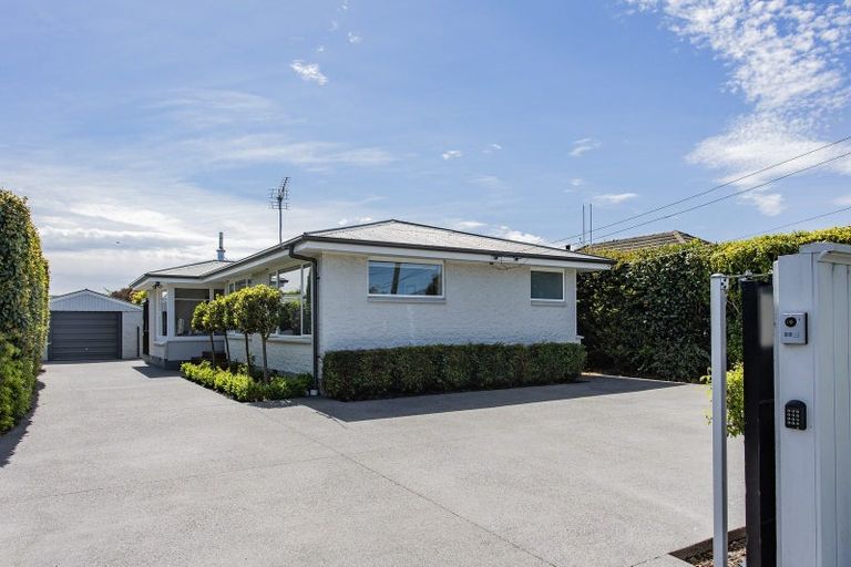 Photo of property in 93 Stanbury Avenue, Somerfield, Christchurch, 8024
