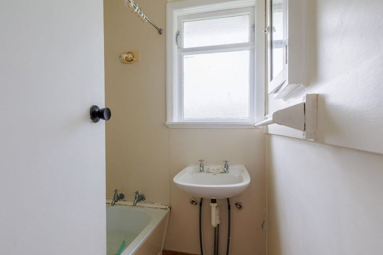 Photo of property in 35 Hartgill Crescent, Dannevirke, 4930