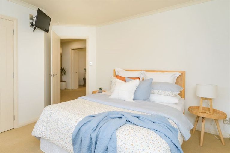 Photo of property in 3 Virginia Grove, Milson, Palmerston North, 4414