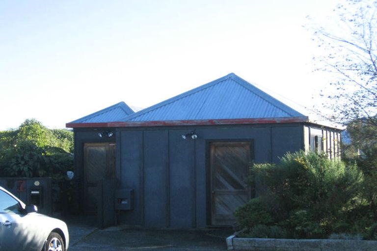 Photo of property in 7 Aldersgate Grove, Stokes Valley, Lower Hutt, 5019