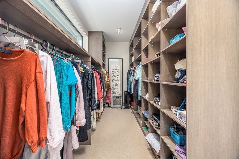 Photo of property in 106 Hillcrest Road, Hatfields Beach, Orewa, 0931