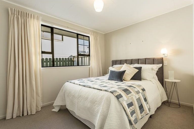 Photo of property in 1 Stanley Street, Kenmure, Dunedin, 9011