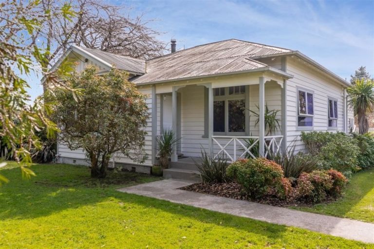 Photo of property in 18 Cornwall Street, Masterton, 5810