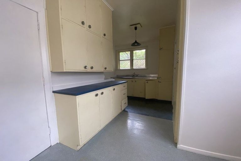 Photo of property in 21 Warwick Street, Wilton, Wellington, 6012