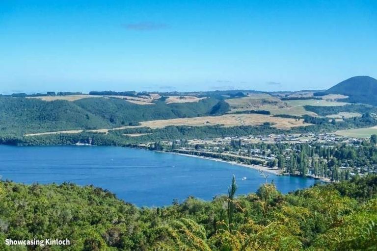 Photo of property in 12 Kahikatea Drive, Kinloch, Taupo, 3377