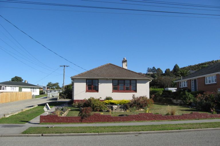 Photo of property in 21 Harlech Street, Oamaru North, Oamaru, 9400