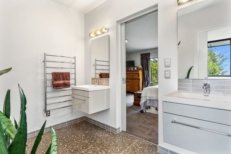 Photo of property in 2 Camwell Park, Flaxton, Rangiora, 7691