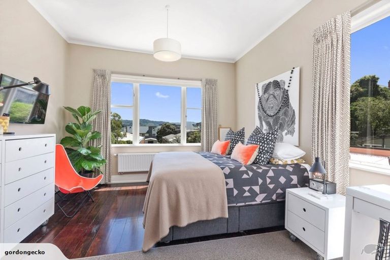 Photo of property in 19 Roy Street, Newtown, Wellington, 6021