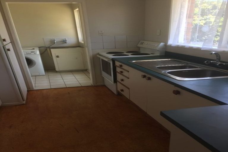 Photo of property in 16a Ennis Avenue, Pakuranga Heights, Auckland, 2010