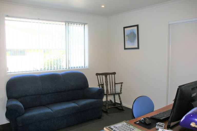 Photo of property in 26 Wingatui Road, Mosgiel, 9024