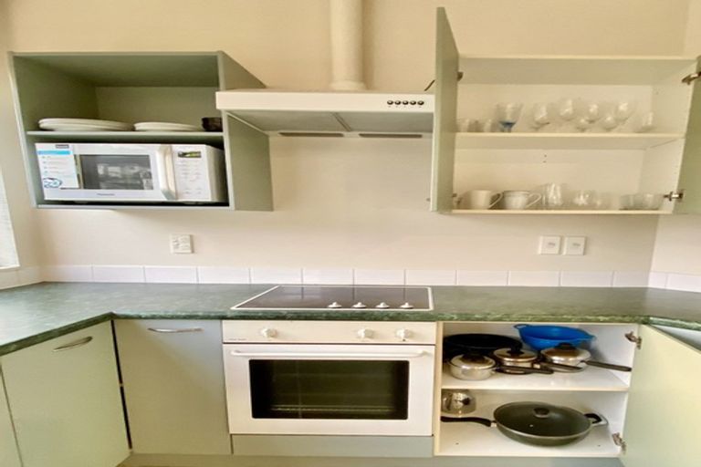 Photo of property in Hume House, 32/152 The Terrace, Wellington Central, Wellington, 6011