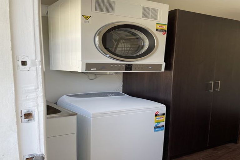 Photo of property in 36 Mcparland Street, Ebdentown, Upper Hutt, 5018