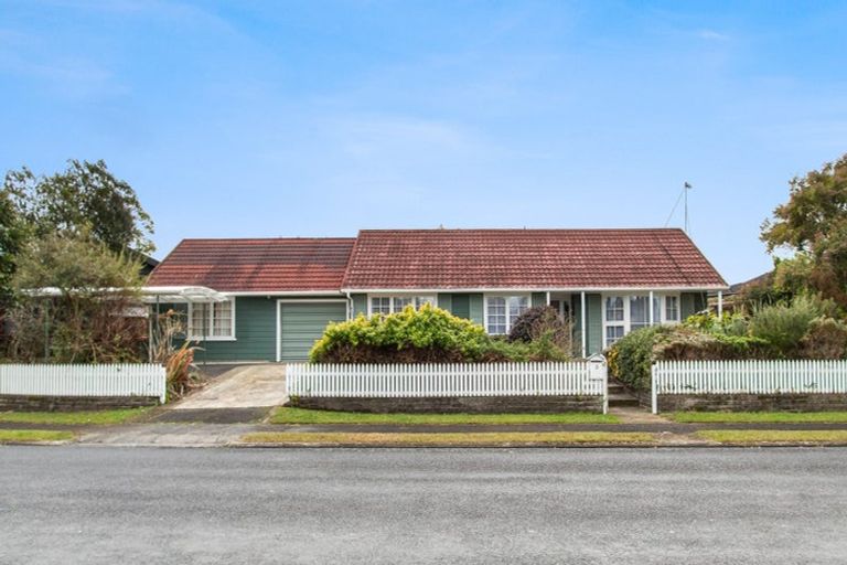 Photo of property in 3 Mclaren Place, Chedworth, Hamilton, 3210