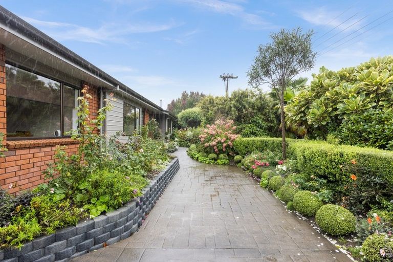 Photo of property in 84 Kopanga Road, Havelock North, 4130