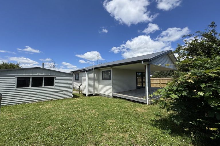 Photo of property in 21 Tairere Crescent, Rosehill, Papakura, 2113