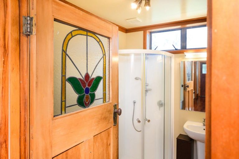 Photo of property in 9 Burns Avenue, Takaro, Palmerston North, 4412