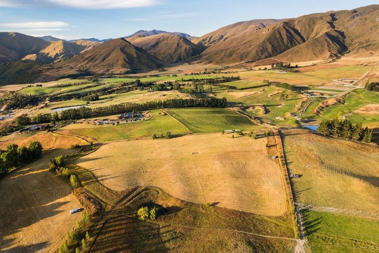 Photo of property in 317 Crown Range Road, Arrow Junction, Queenstown, 9371