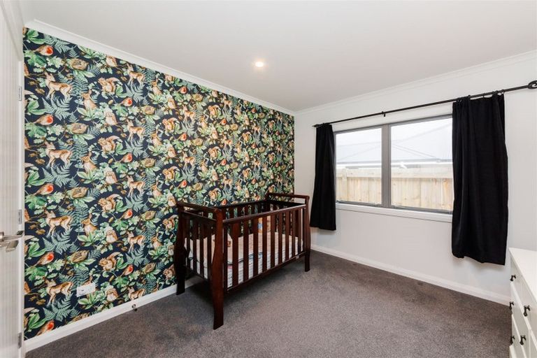 Photo of property in 4a Freedom Drive, Kelvin Grove, Palmerston North, 4414