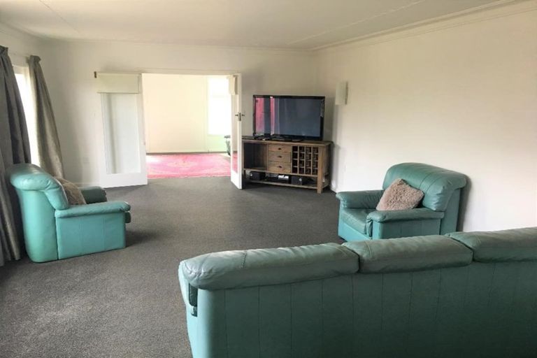 Photo of property in 23 Remuera Avenue, Cashmere, Christchurch, 8022