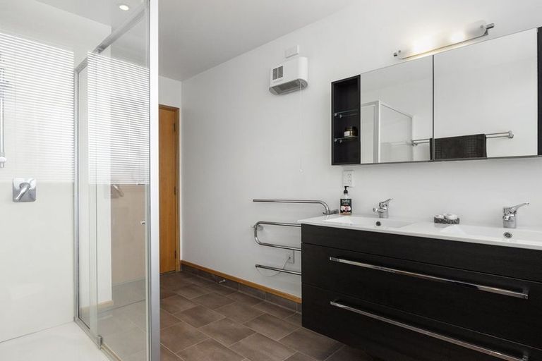 Photo of property in 49 Highcliff Road, Andersons Bay, Dunedin, 9013