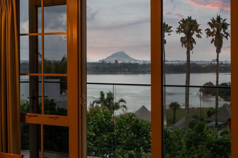Photo of property in 6/674l Ranginui Road, Welcome Bay, Tauranga, 3175