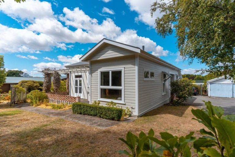 Photo of property in 20 Queen Alexandra Street, Lansdowne, Masterton, 5810