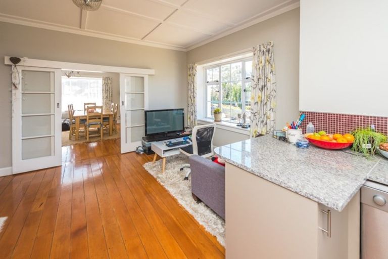 Photo of property in 97 Liverpool Street, Levin, 5510