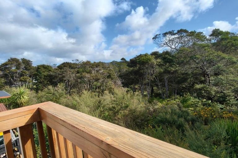 Photo of property in 29 Kaimai Avenue, Massey, Auckland, 0614