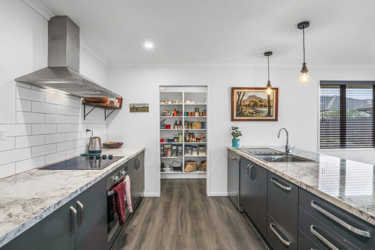 Photo of property in 4 Catchpole Place, Woodend, 7610