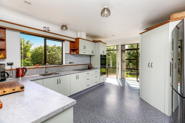 Photo of property in 73 Cressida Avenue, Stratford, 4332