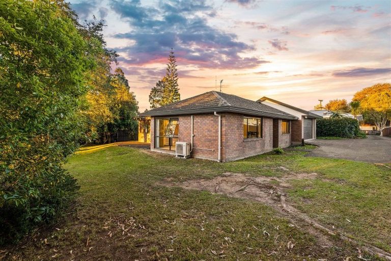 Photo of property in 40a Daytona Road, Henderson, Auckland, 0610