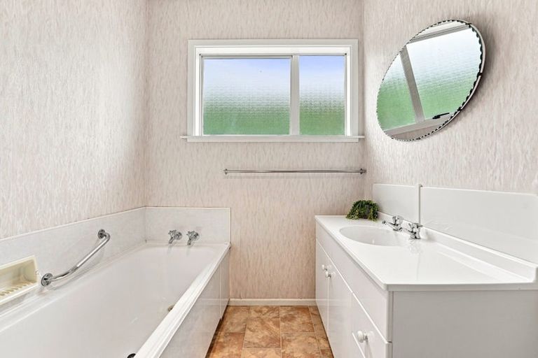Photo of property in 92 Riverbank Road, Okoia, Whanganui, 4573