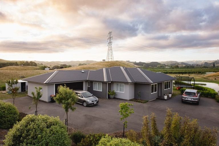 Photo of property in 30 Penrith Road, Poraiti, Napier, 4182