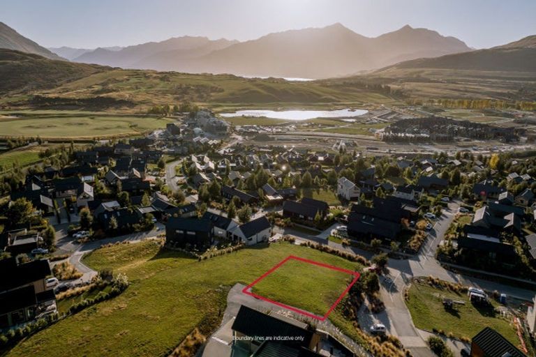 Photo of property in 4 Glenelg Lane, Jacks Point, 9371