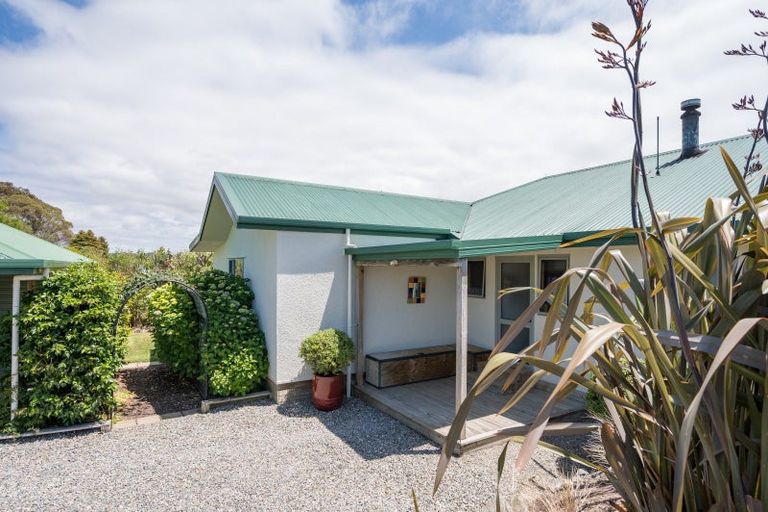 Photo of property in 13 Jessie Street, Mapua, 7005