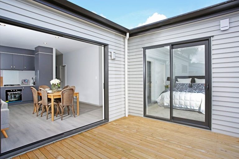 Photo of property in 19 Mellsop Avenue, Waiuku, 2123