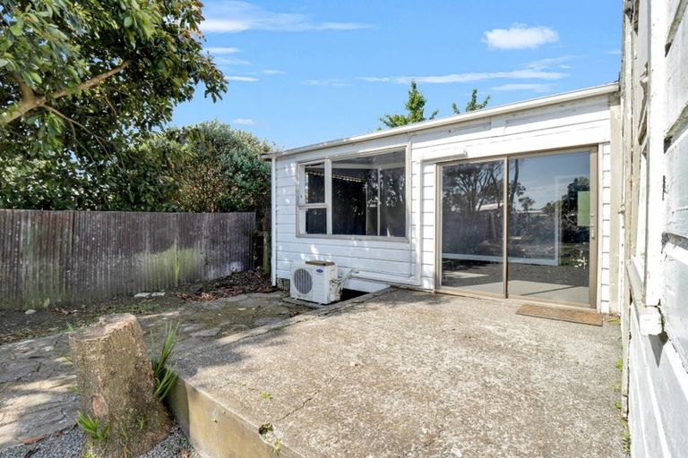 Photo of property in 41 Gloag Street, Waverley, 4510