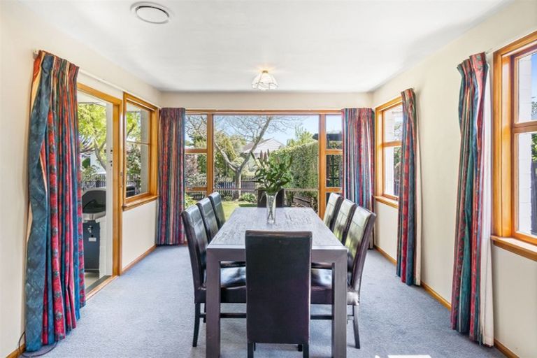 Photo of property in 48 Grahams Road, Ilam, Christchurch, 8041