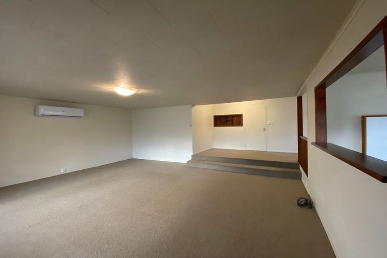 Photo of property in 172 Main Road South, Raumati South, Paraparaumu, 5032