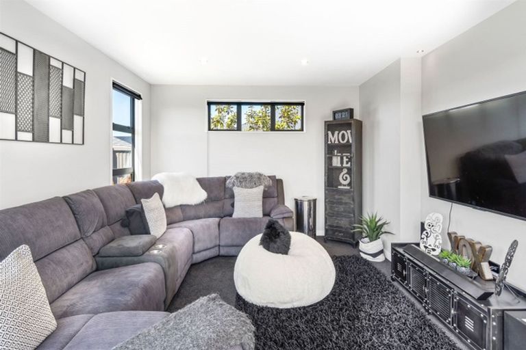 Photo of property in 30 Strauss Drive, Rolleston, 7614