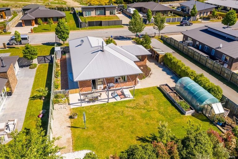 Photo of property in 37 Little Maude Drive, Lake Hawea, Wanaka, 9382