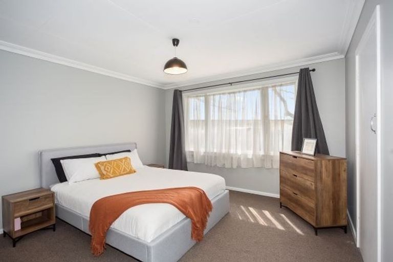 Photo of property in 198 Mcquarrie Street, Kingswell, Invercargill, 9812