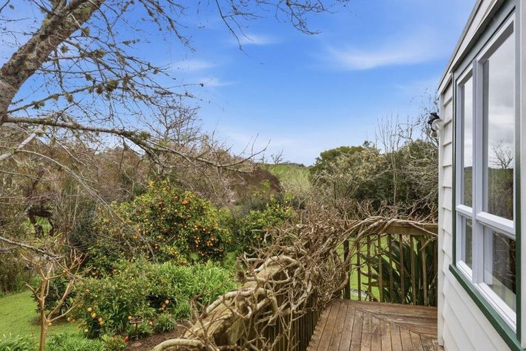 Photo of property in 952 Kaipara Flats Road, Kaipara Flats, Warkworth, 0981