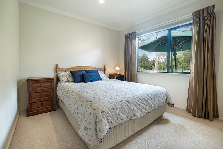 Photo of property in 309 Monowai Road, Wainui, Silverdale, 0994