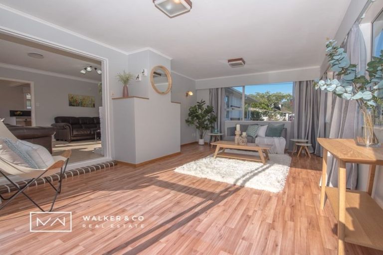 Photo of property in 4 Courtenay Road, Heretaunga, Upper Hutt, 5018