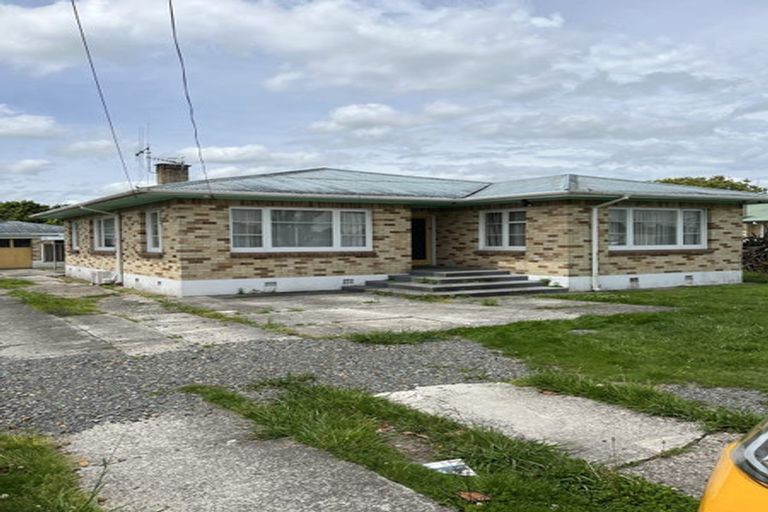 Photo of property in 25 Brocas Avenue, Hillcrest, Hamilton, 3216