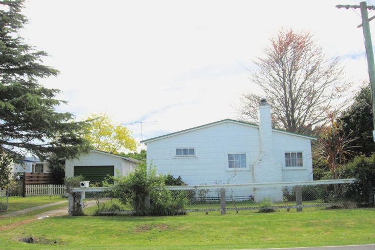Photo of property in 4 Domett Street, Whataupoko, Gisborne, 4010