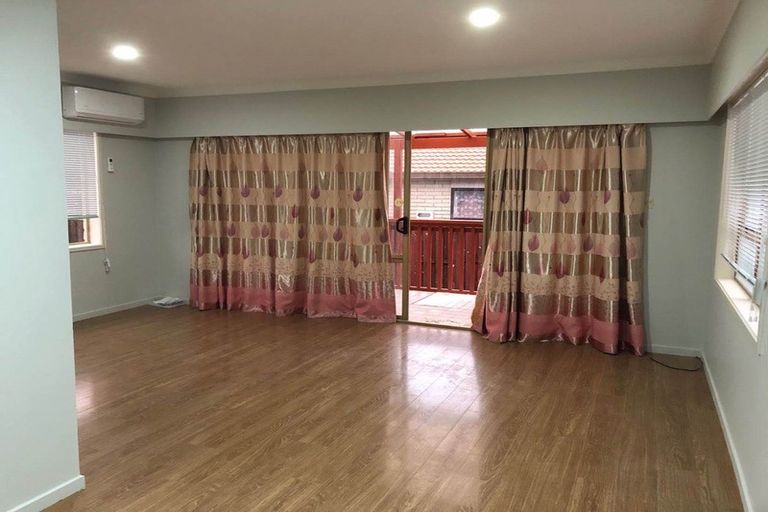Photo of property in 5/238 Shirley Road, Papatoetoe, Auckland, 2025