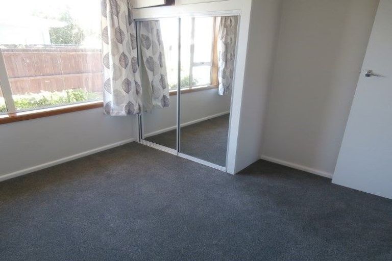 Photo of property in 8 Sylvia Street, Parklands, Christchurch, 8083