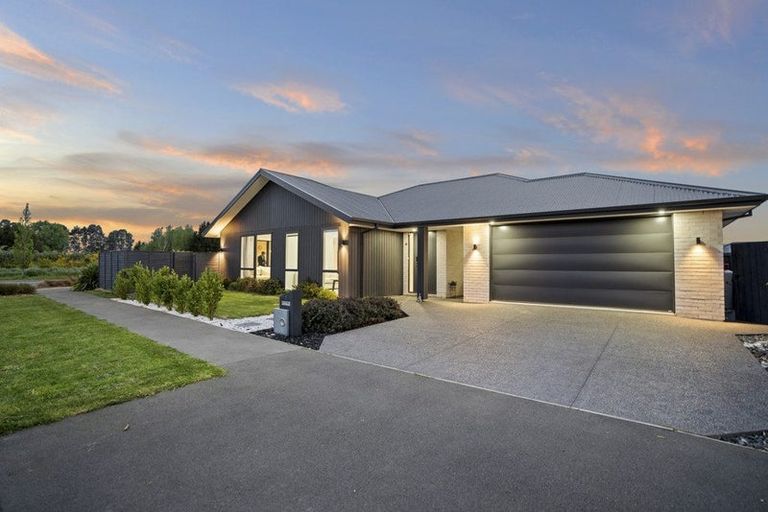Photo of property in 1 Agathis Crescent, Wigram, Christchurch, 8025